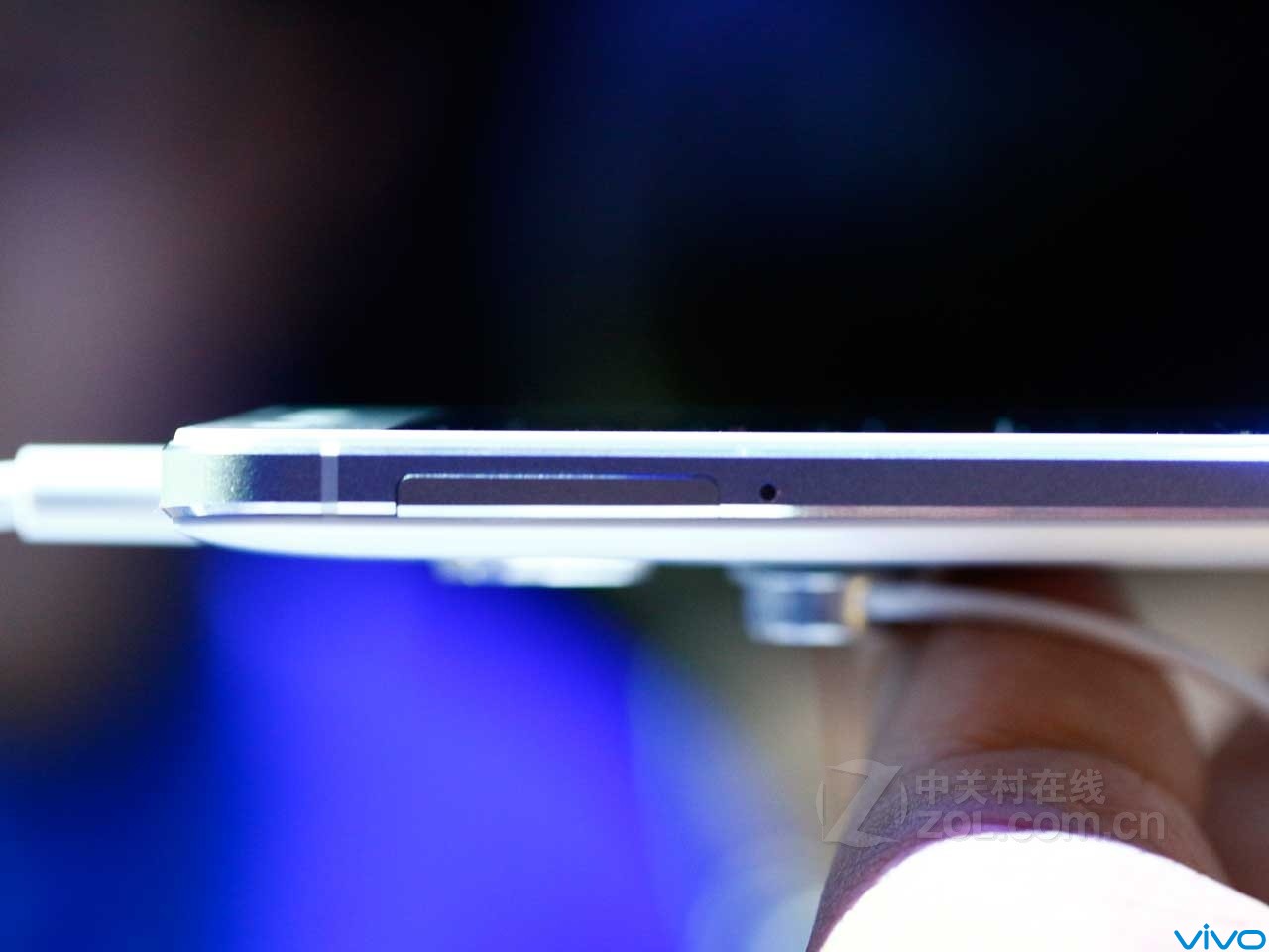 【中关村在线】vivo Xshot对比vivo Xplay3S-X