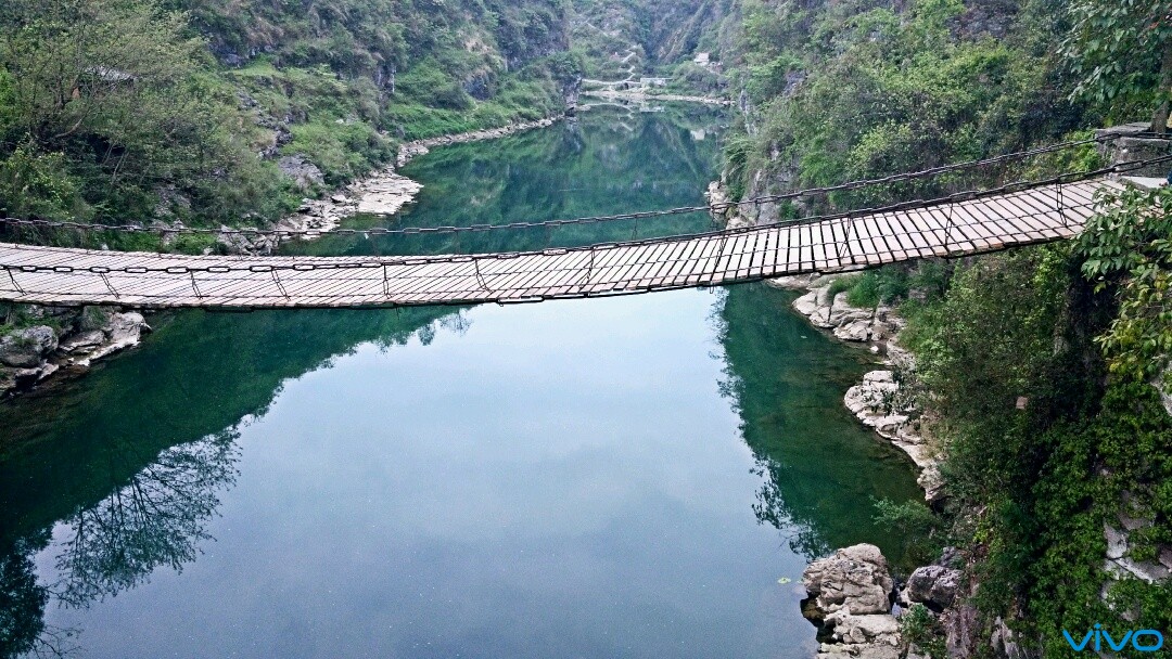 铁索桥,建于清同治年间