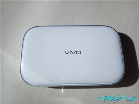 怎样更换手机电池vivo 120917ok18eg4jqtqrke6c.jpg