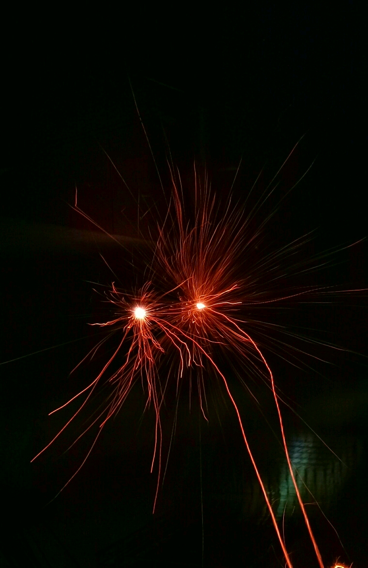 过新年#过新年·放烟花 - vivo官网社区