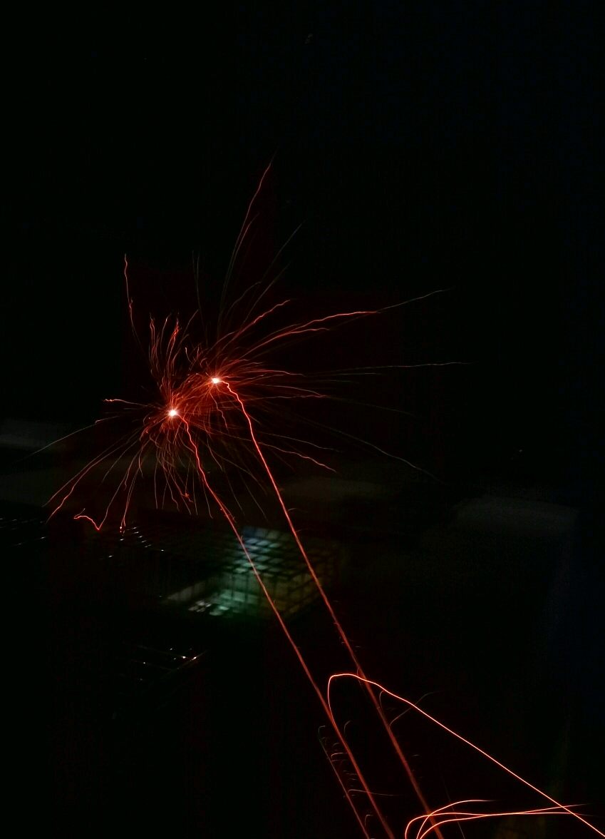 过新年#过新年·放烟花 - vivo官网社区