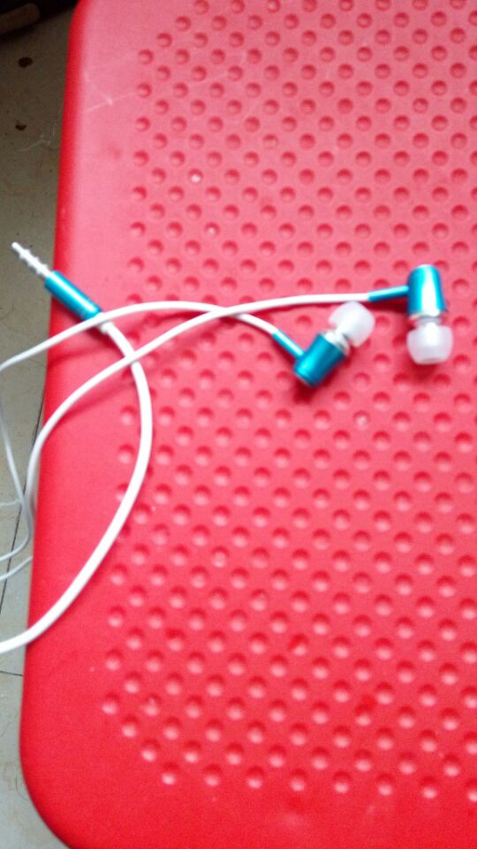 有没有人知道vivo x6D原配的耳机型号呢-X系列