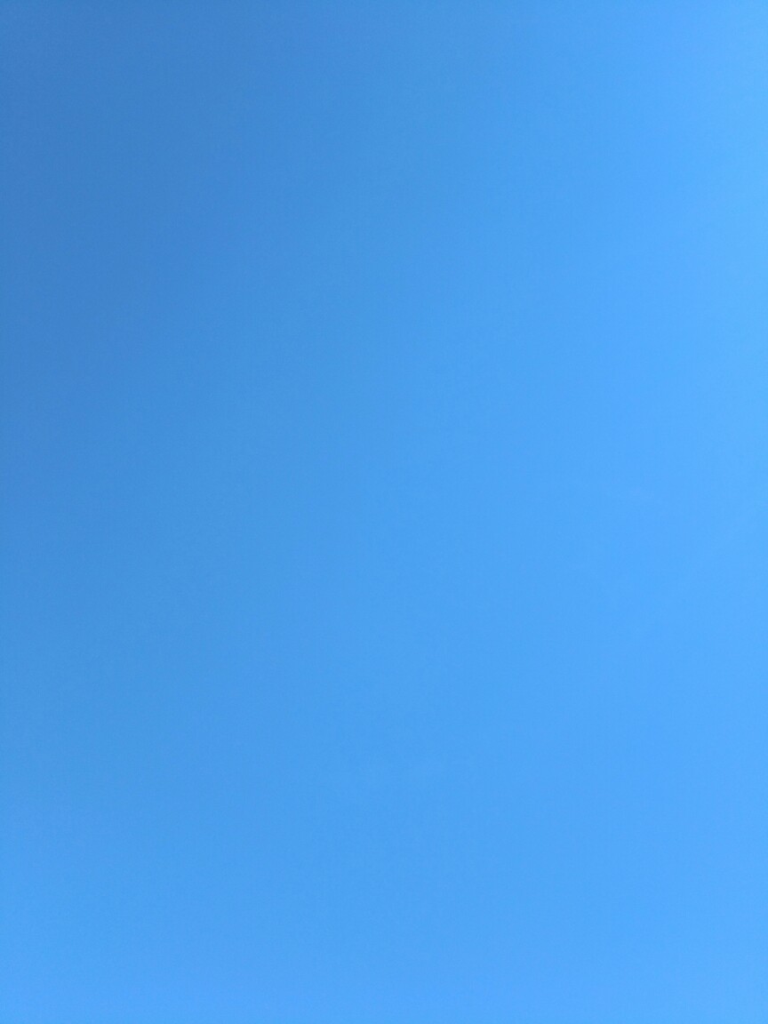 阿坝县的天空万里无云