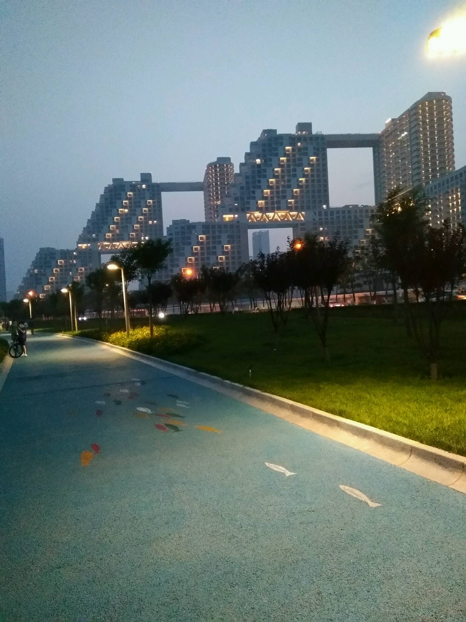 城市夜景:秦皇岛市金梦海湾