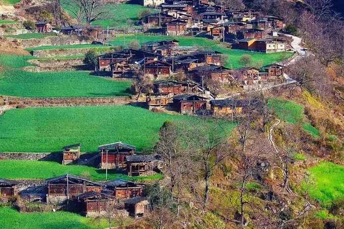 怒江州 贡山县 灯光