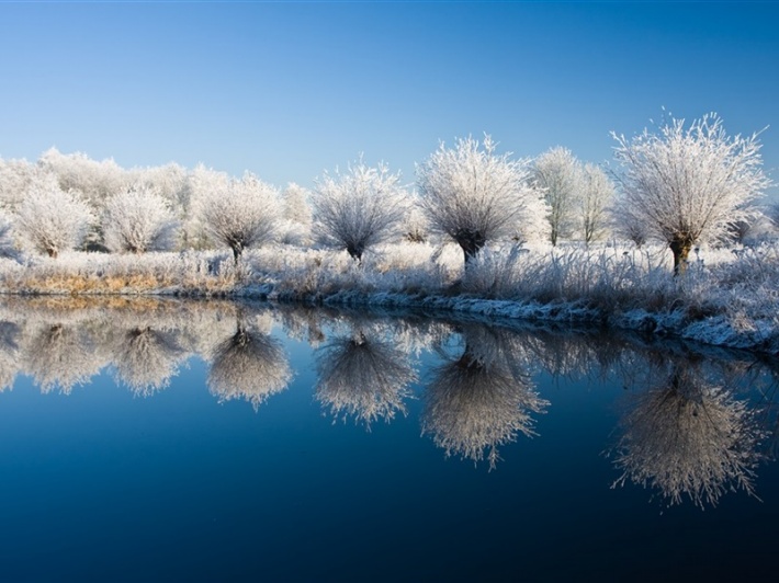 〔v粉主题素材壁纸〕唯美冰雪风景