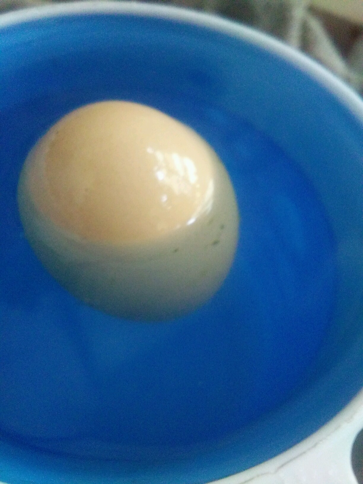 你家的鸡蛋是漂浮的还是沉底的