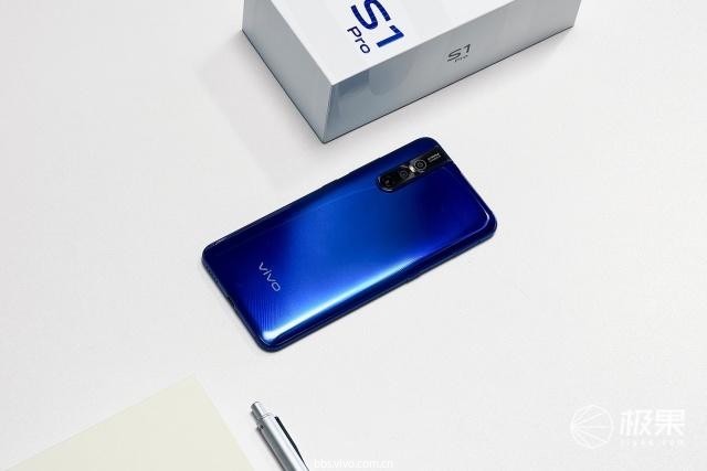 vivo手机s1pro,vivos1pro手机参数 最近,vivo推出了旗下中端手机s1的高配变种:vivo s1 pro.
