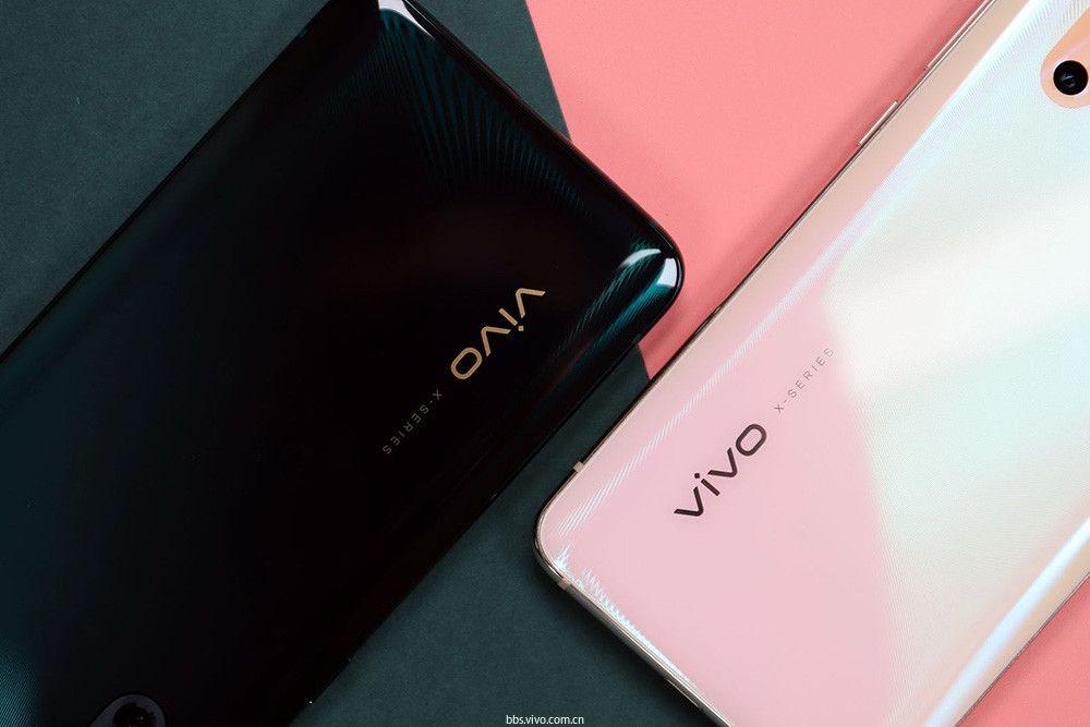 vivo x27翡翠绿图赏,三色全家福好看到没朋友