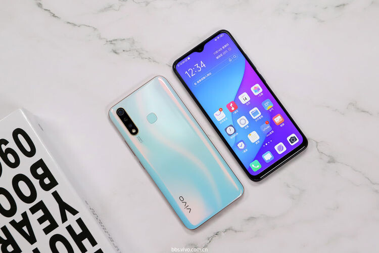 长续航千元机又多一个选择 vivo z5i评测