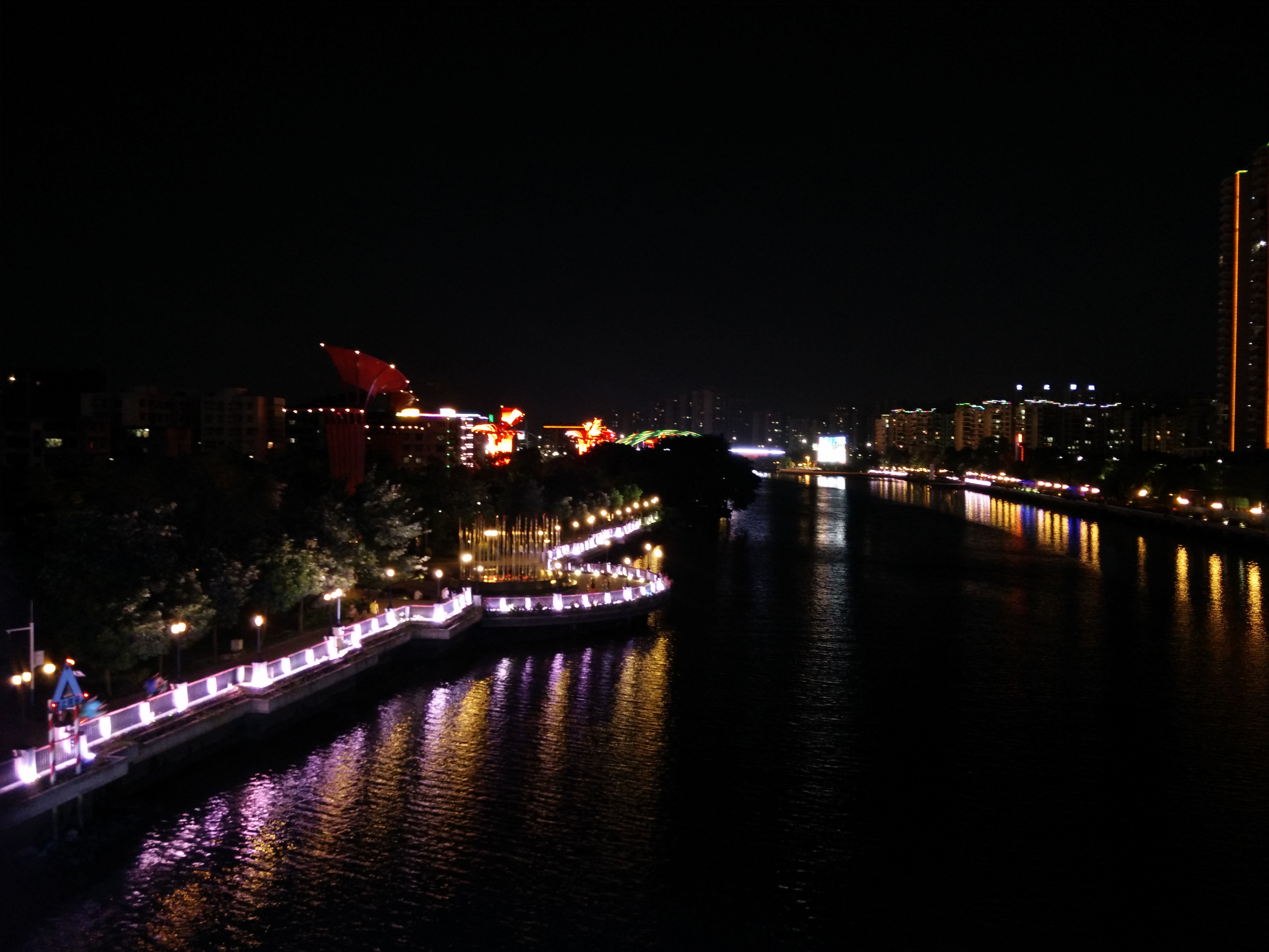 【城市夜景】中山大桥与两河岸彩色迷灯!