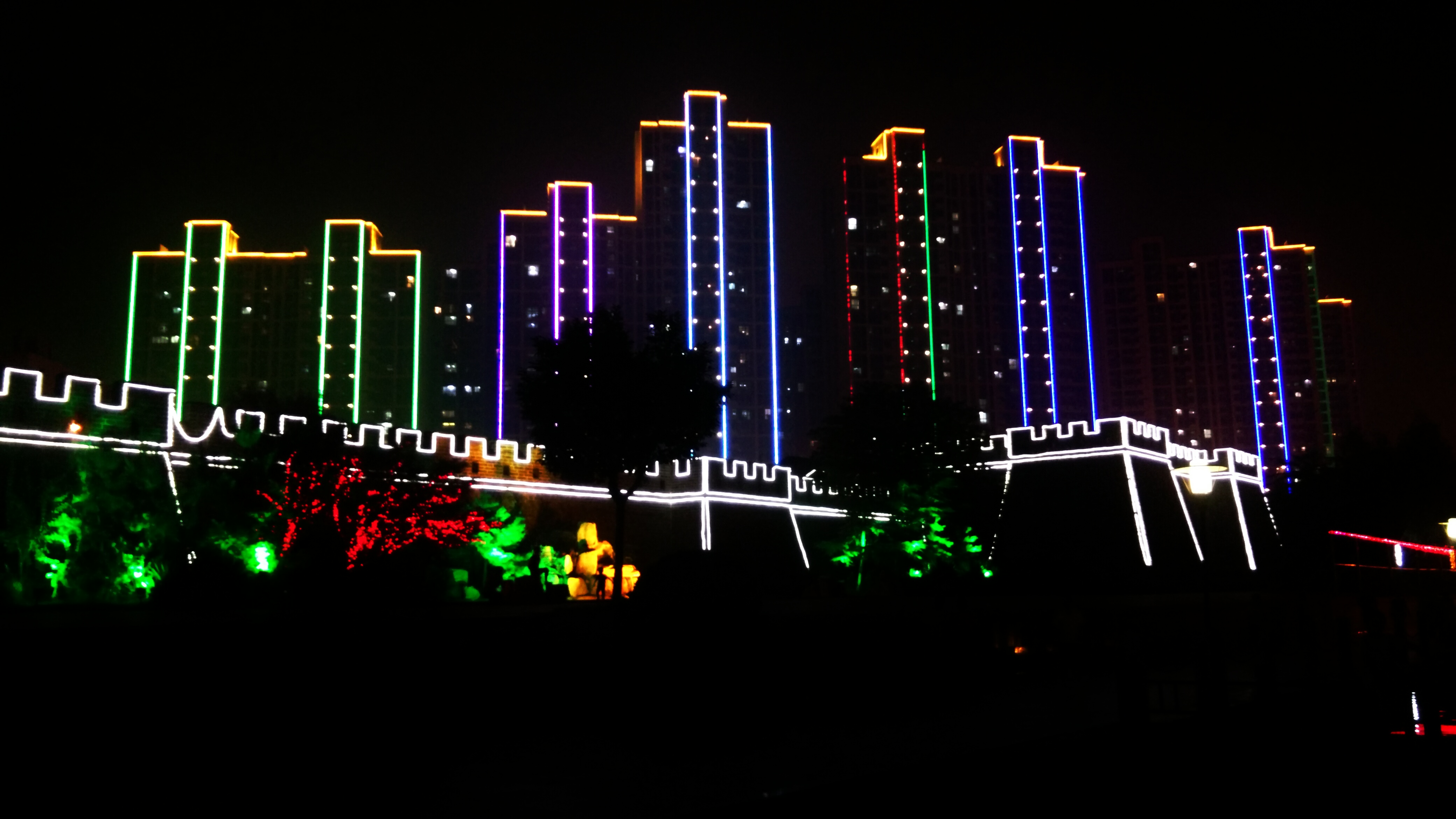 枣庄市市中区夜景图片