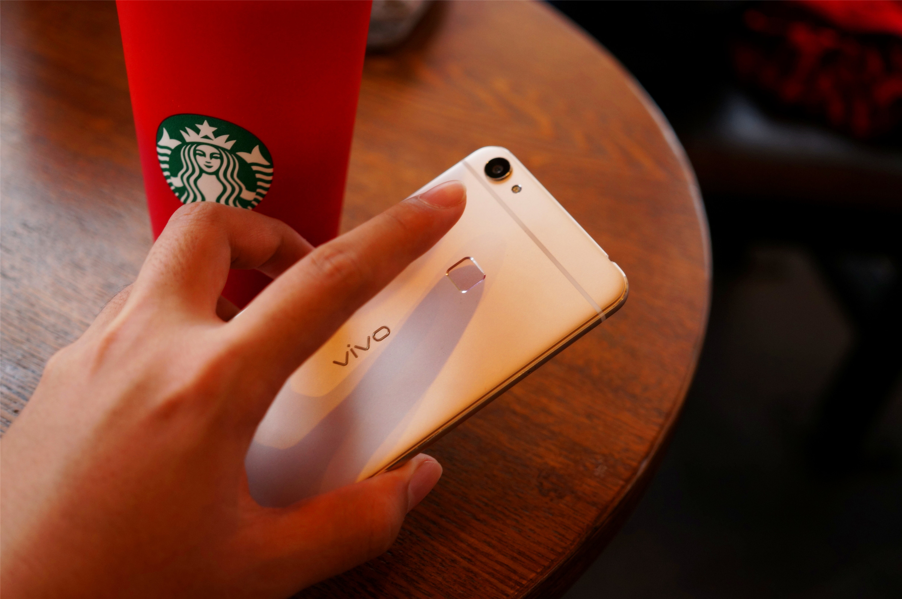 【x6开箱】不单有气质,够快才畅快-x系列-vivo智能手机v粉社区