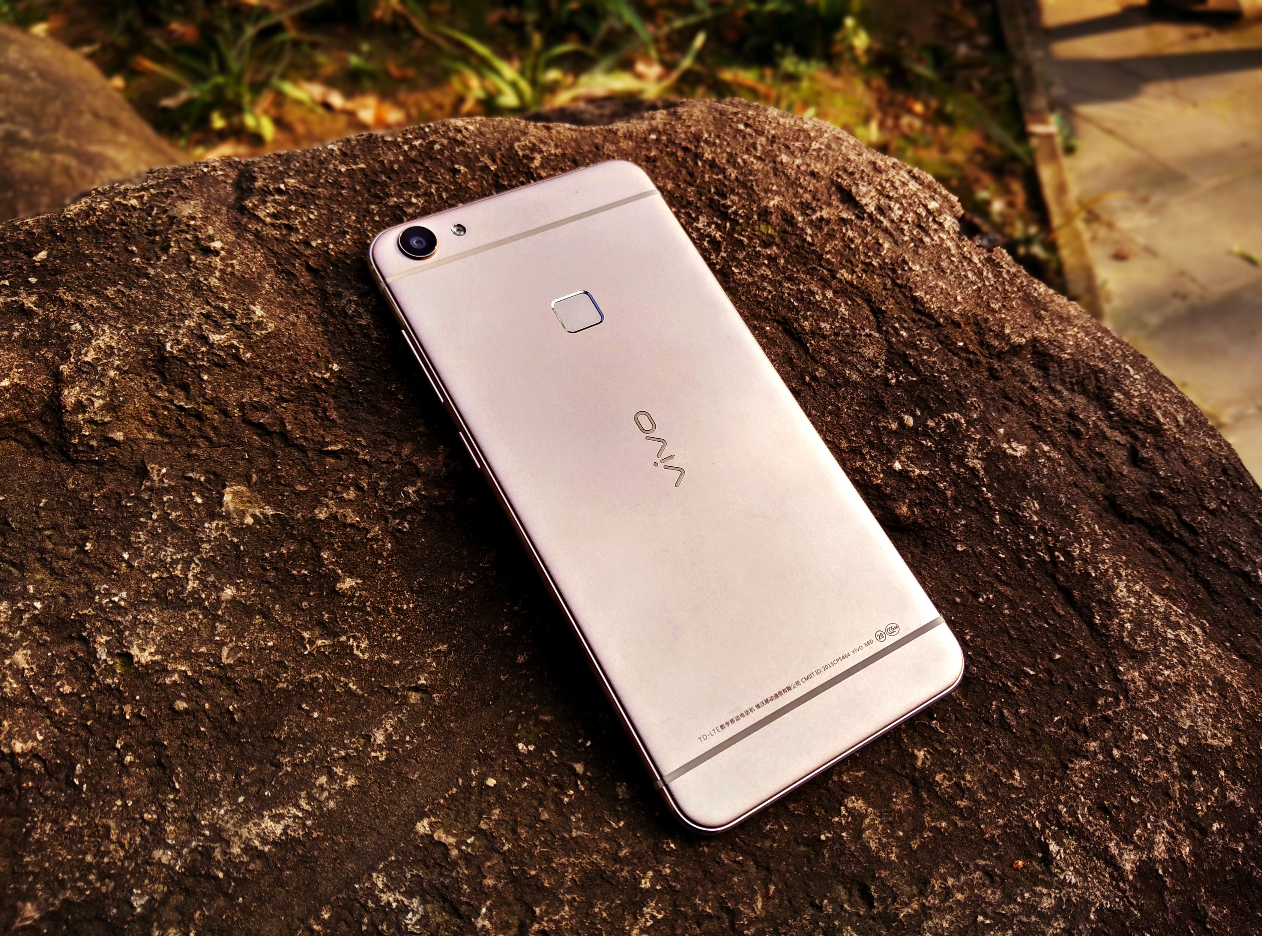 【100台x6手机免费试用】vivo x6金色开箱赏图