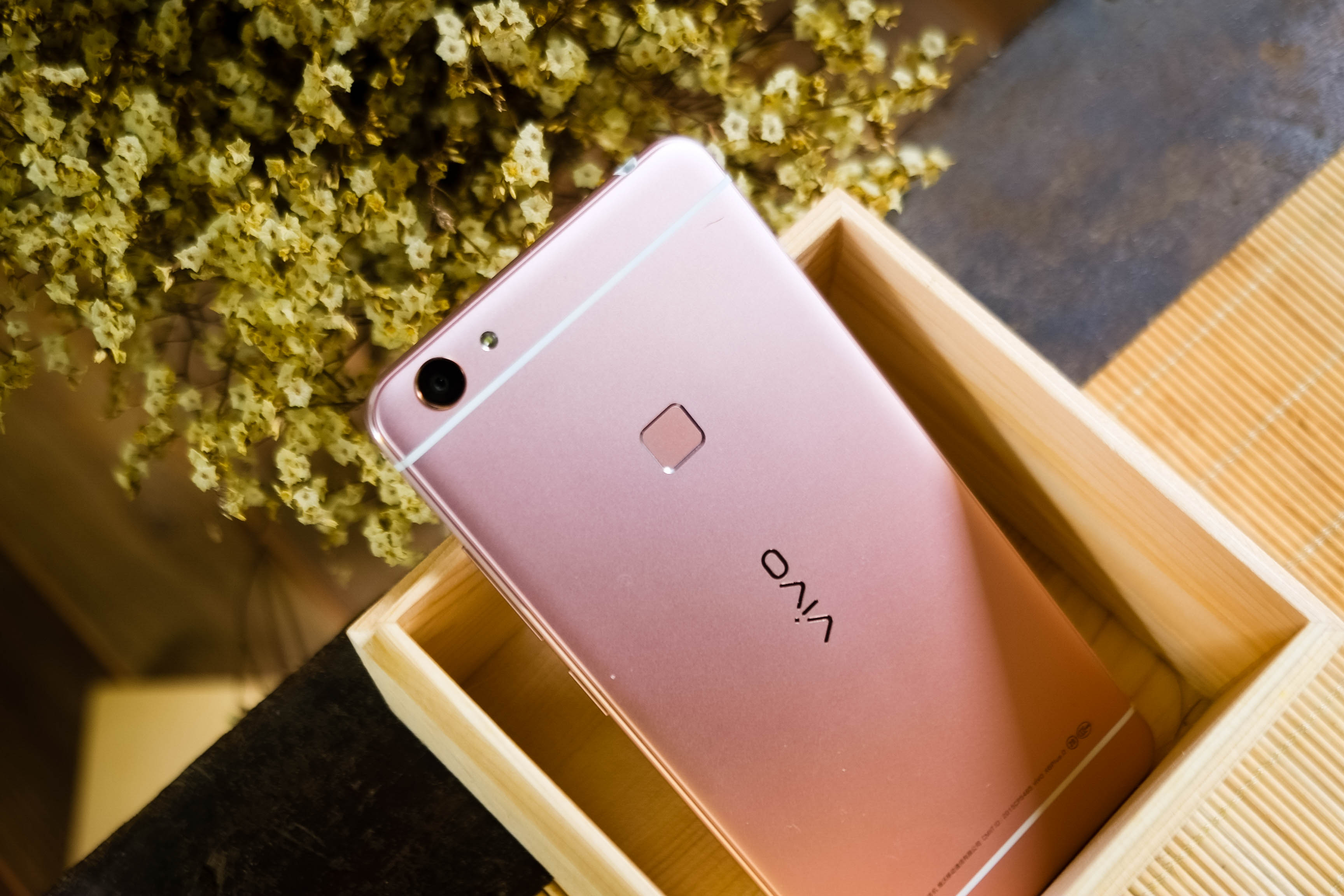 够大?够美?——vivo x6plus开箱上手