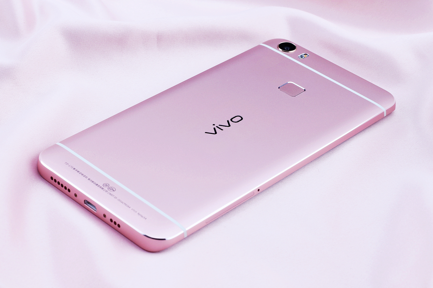 金属】视觉无边界 vivo xplay5高清图赏