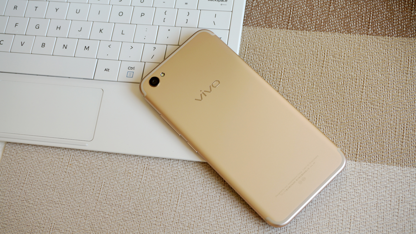 【x9評測】vivo x9與xplay5s兩部手機從外觀到系統相關對比-手機中國