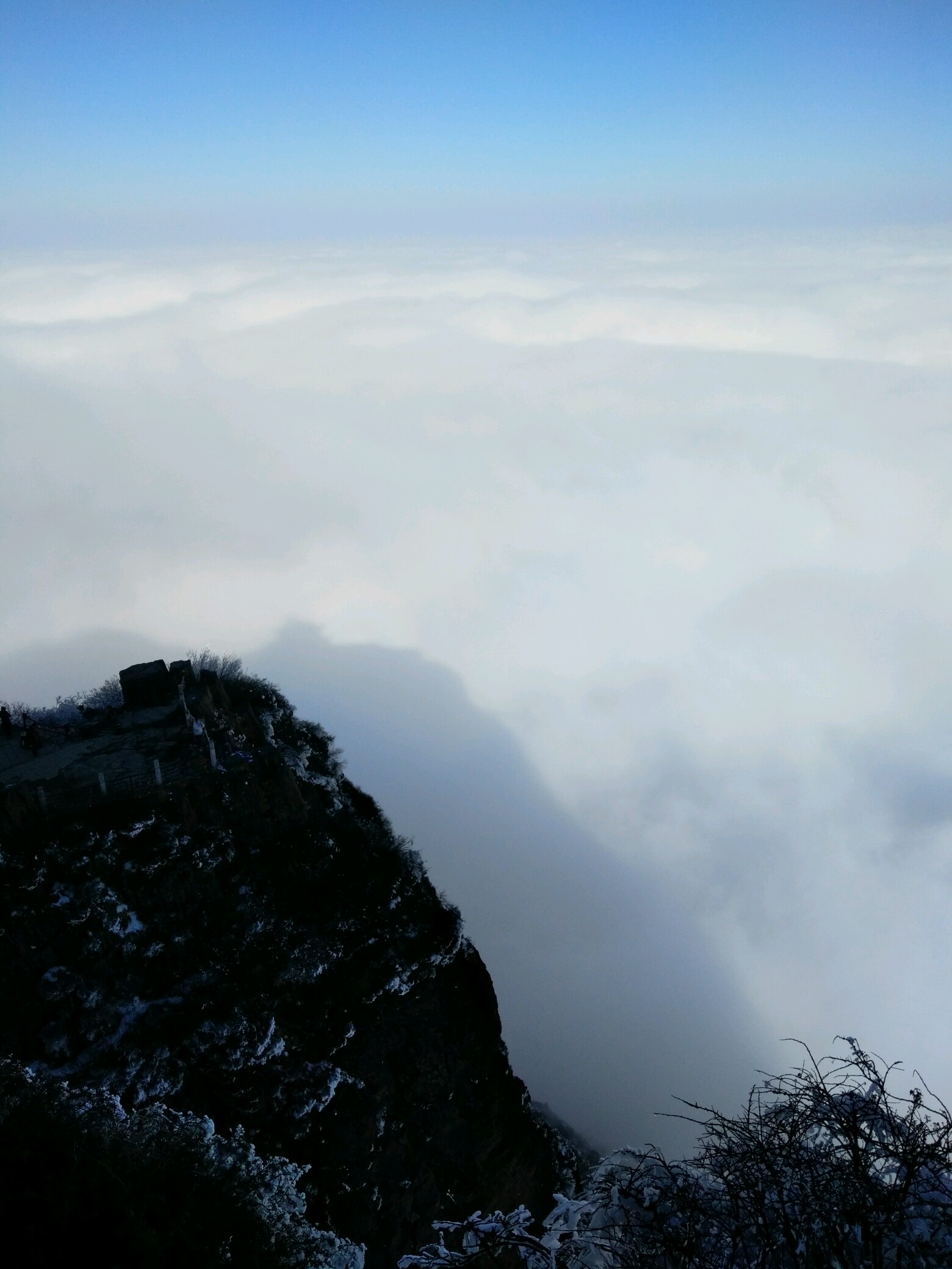 【最美雪景 峨眉山瑞雪照佛光-手机摄影-vivo官网社区