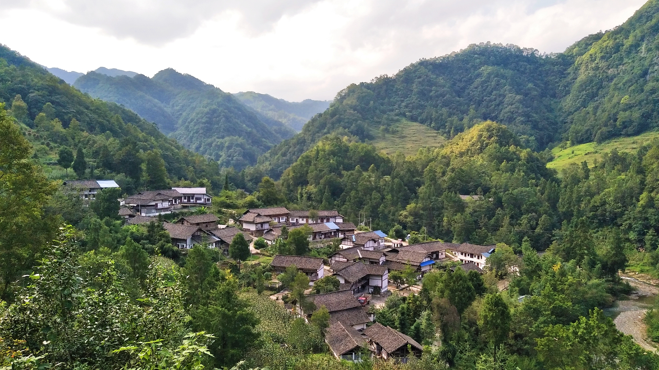 小村落的唯美图片图片