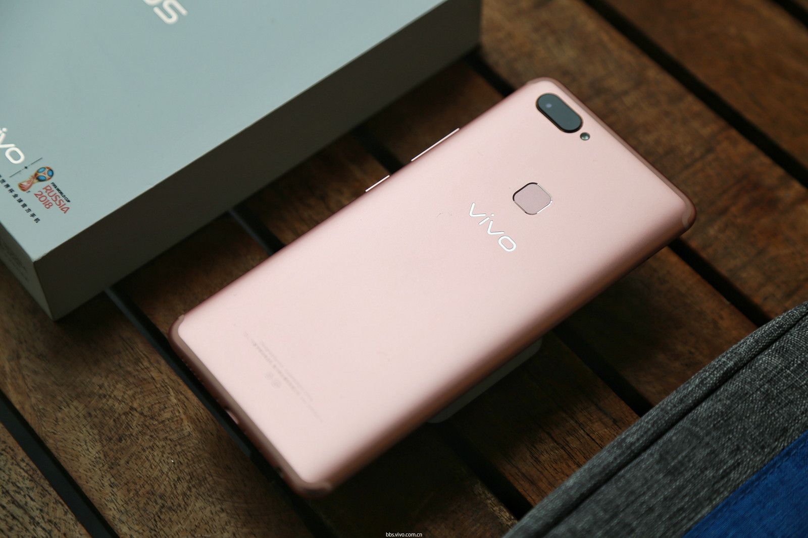 为你打开逆光世界的大门,vivo x20 plus体验