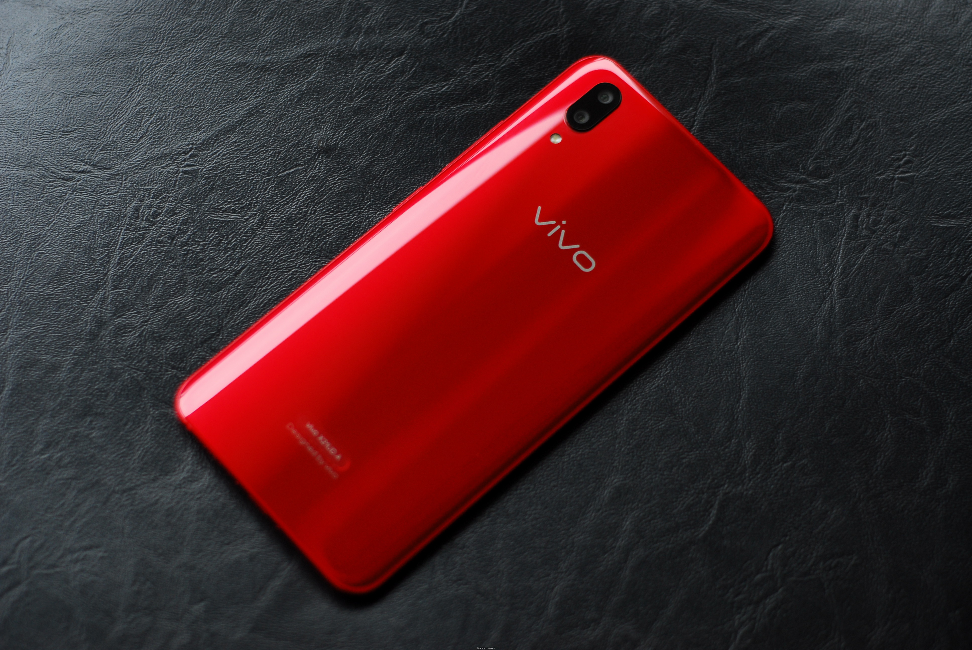 【全面骚气来袭】vivo x21ud指纹版骚红开箱