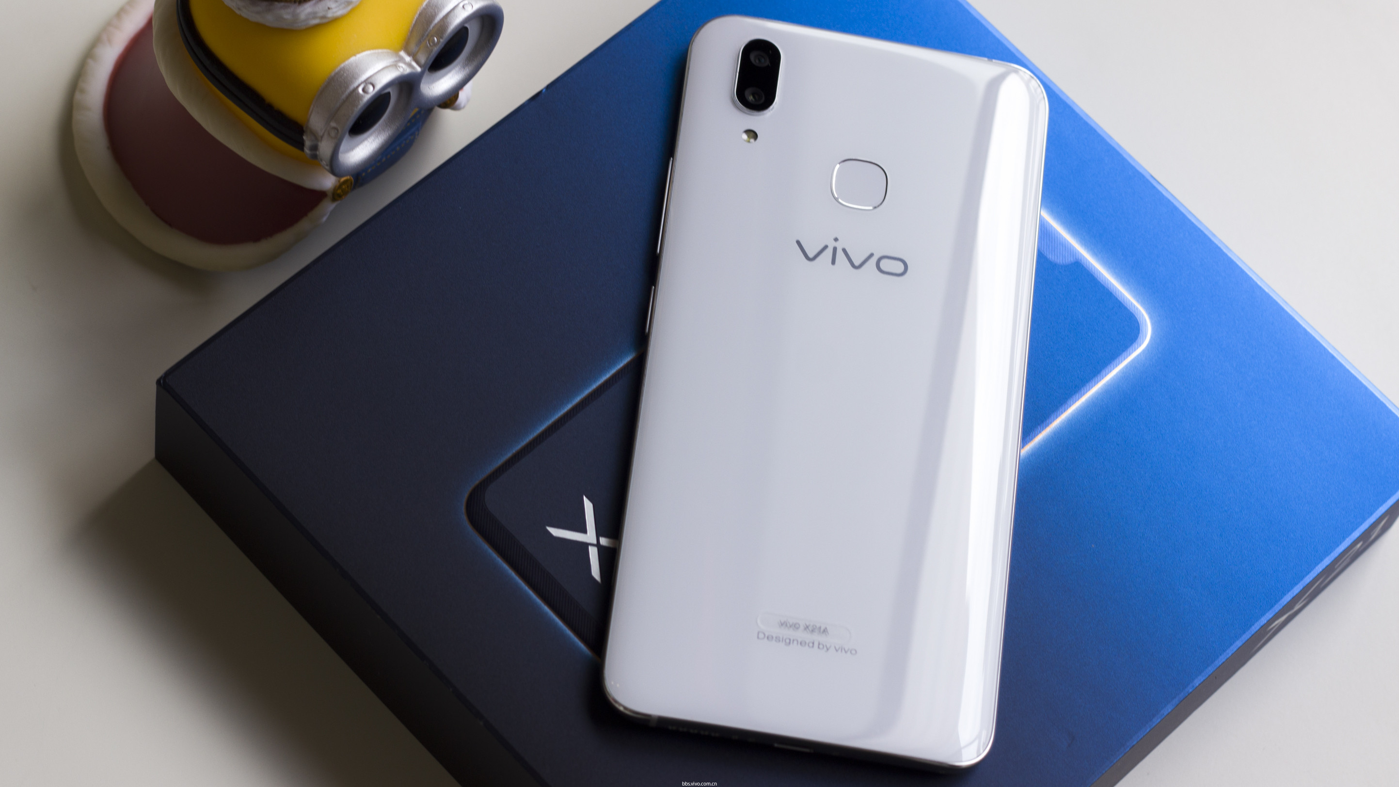 【vivo x21評測】全面開啟你的全面屏,vivo x21開箱體驗