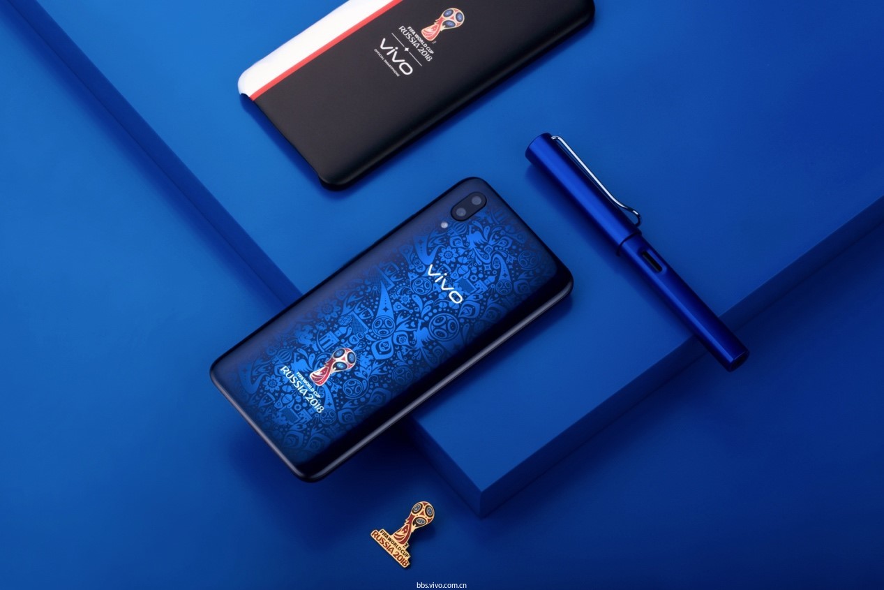 独具魅力的世界杯珍藏品vivox21世界杯非凡版典藏蓝赏析