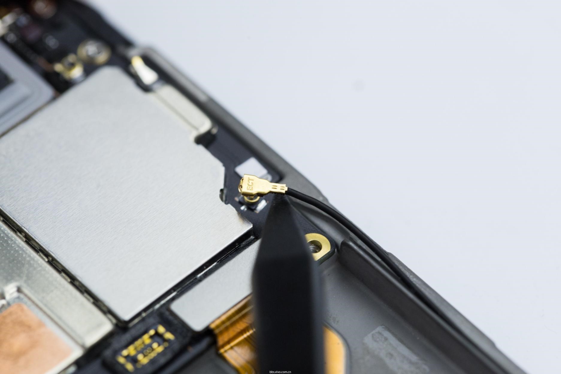 带你探索惊艳外观的背后,vivo x21i拆机详解