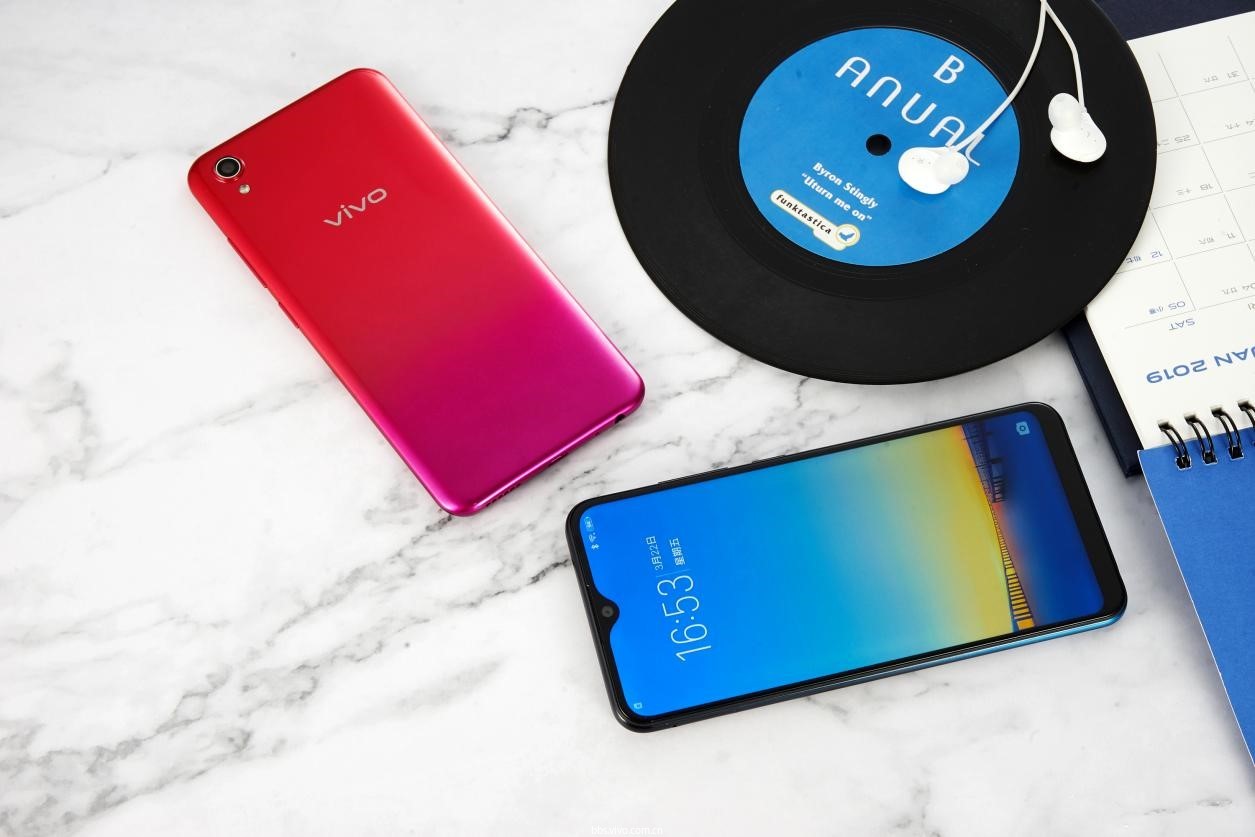 vivo y91真机图赏:由外而内的惊艳-y系列-vivo智能手机v粉社区