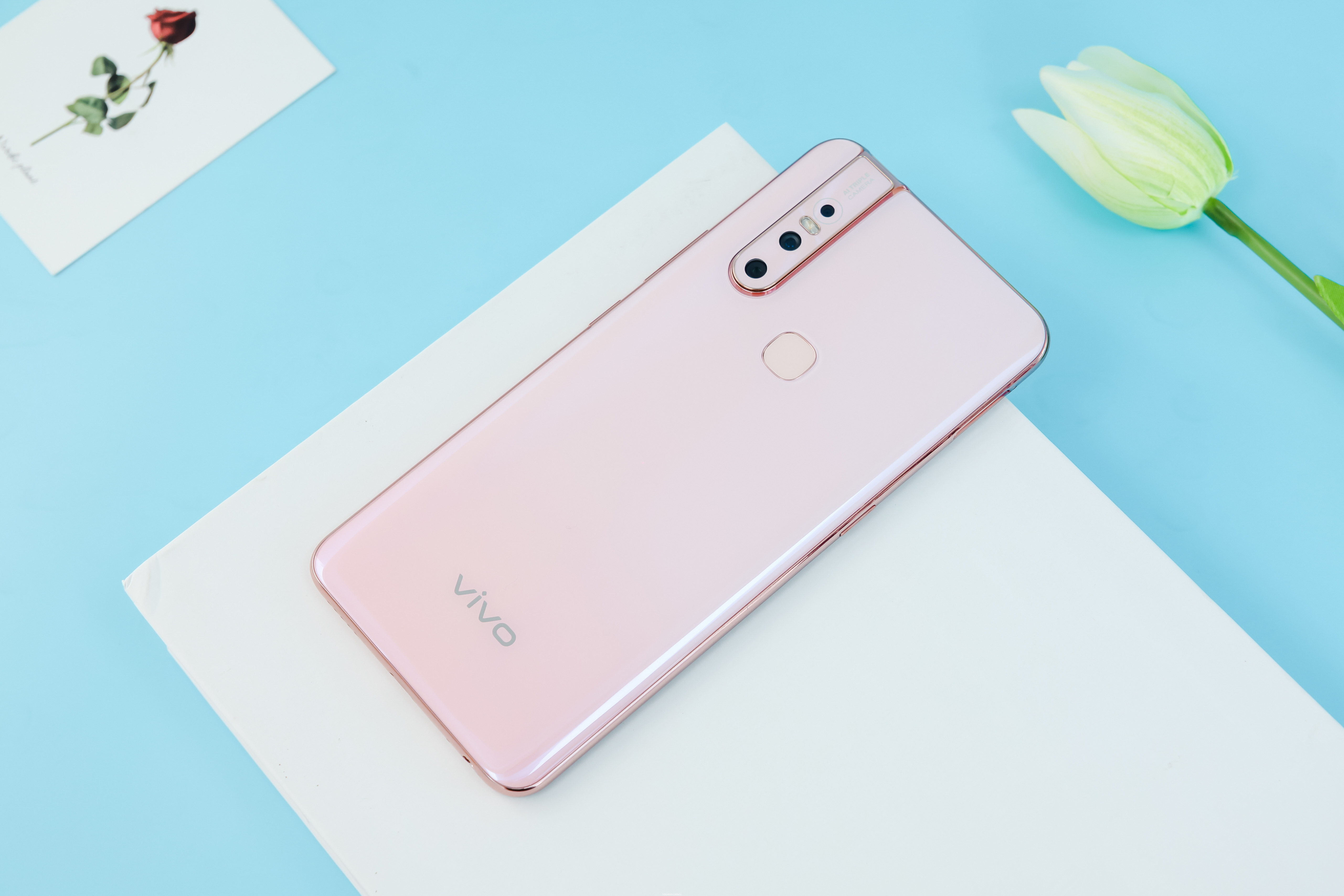 美,真的醉人 vivo s1宠爱粉给你无法抵挡的"少女心"