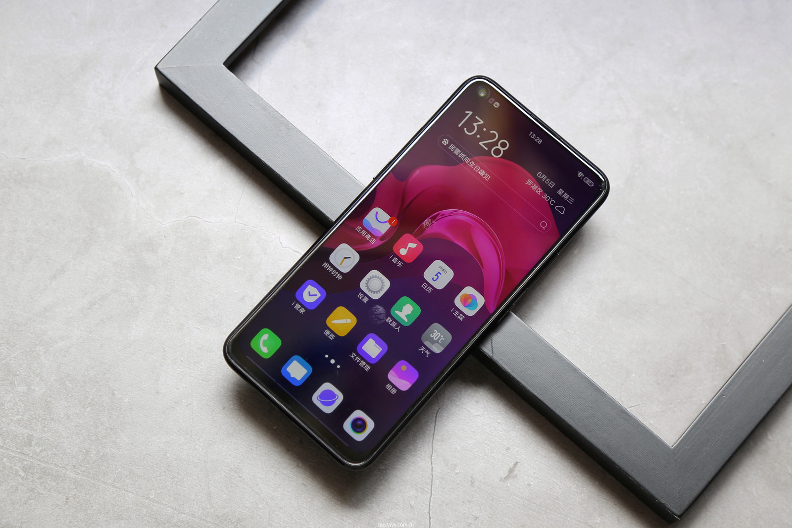 好看又能打,"性能实力派"vivo z5x图赏