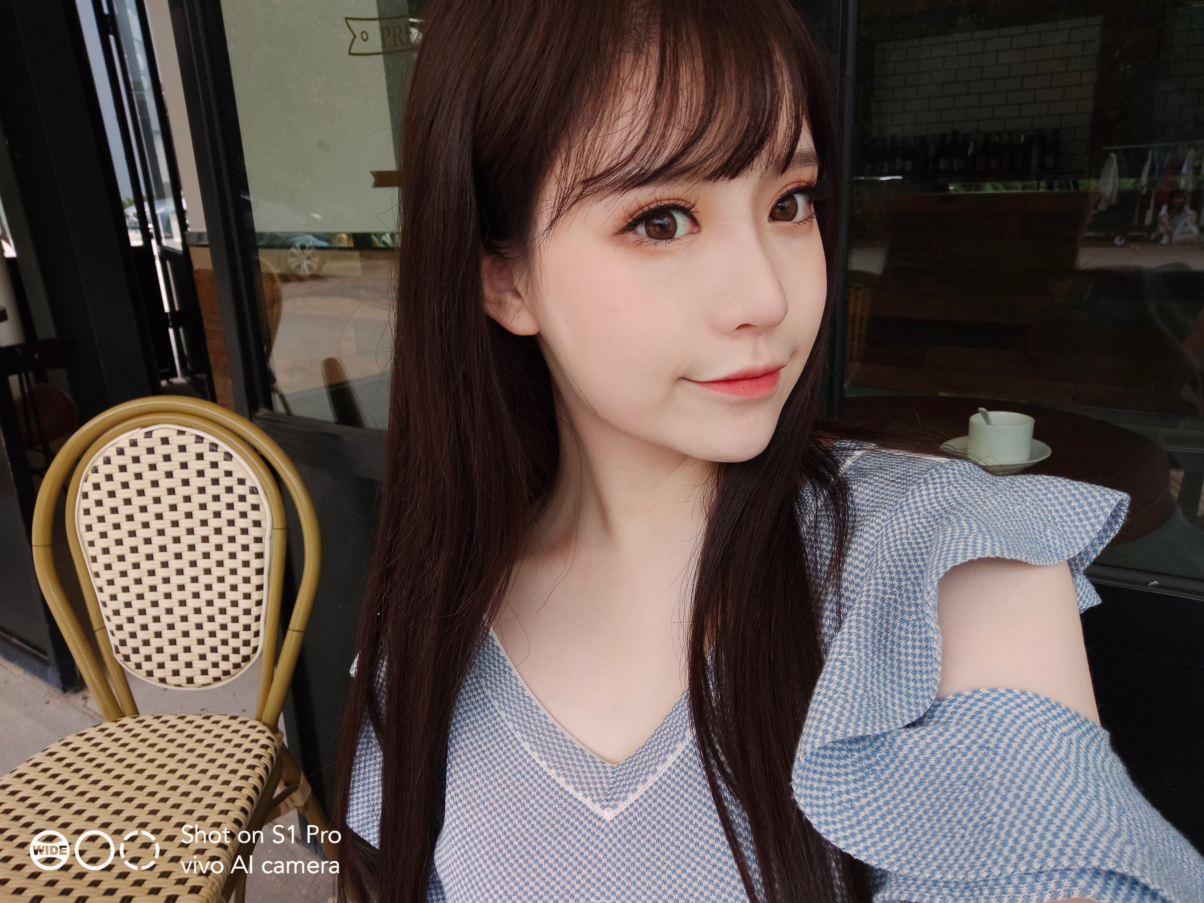 s1 pro仲夏梦女生自拍萌系列的4个姿态