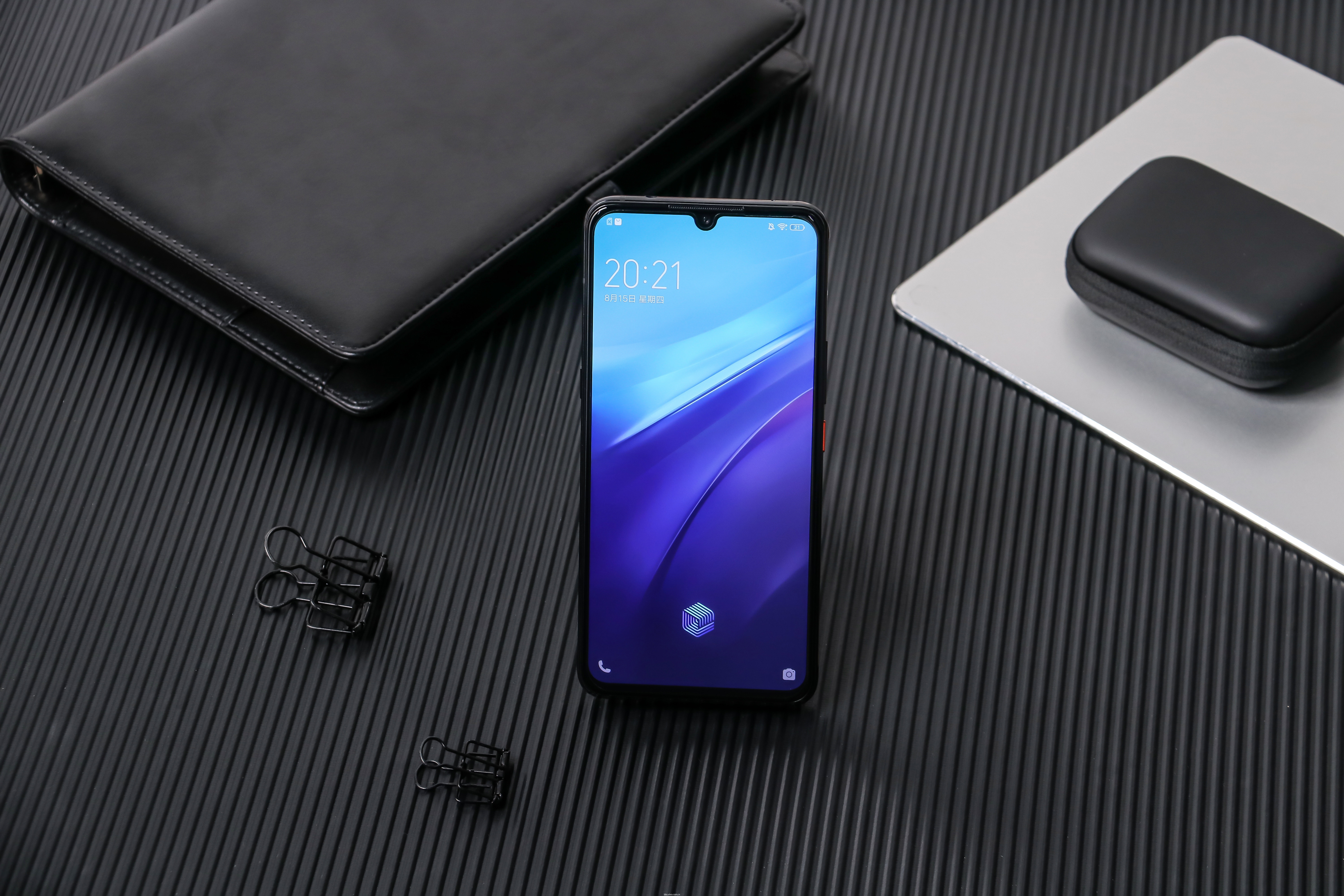 【iqoo pro评测】9月2日首发,会是成为你的第一支5g手机吗?