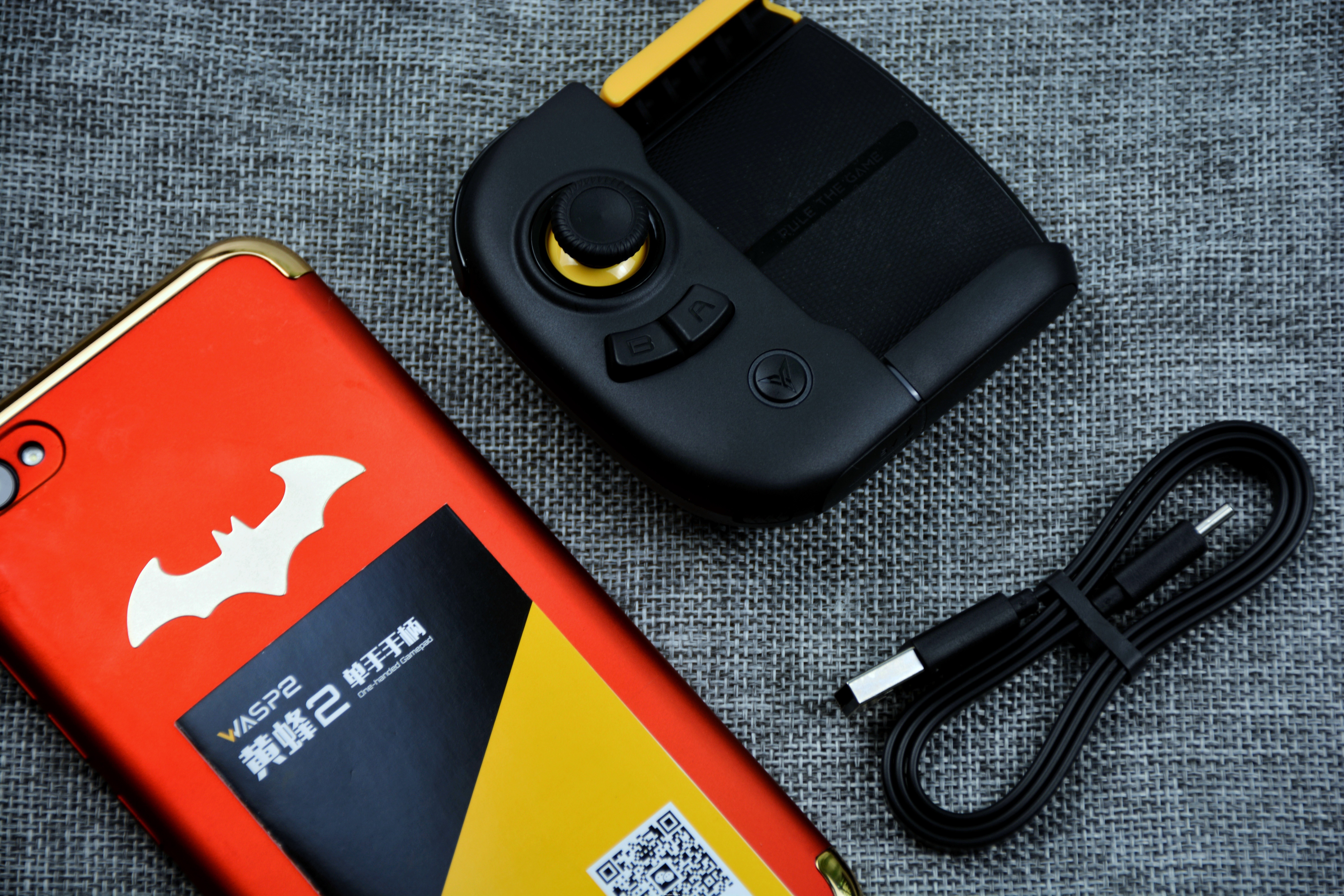 【v众测第23期】飞智黄蜂2单手手柄 手柄中的极品