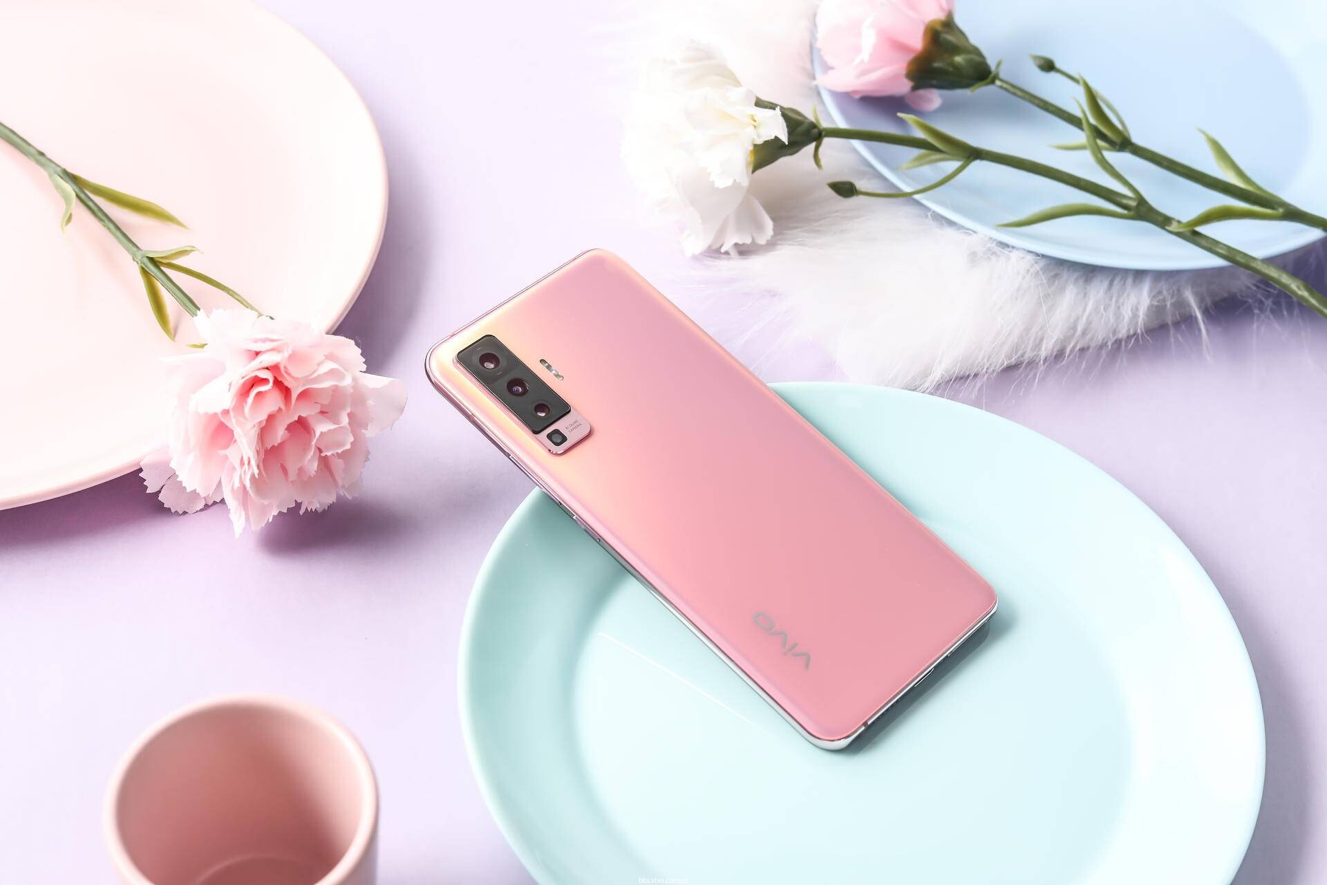 vivo x50美图大赏,技术创新再现极致经典