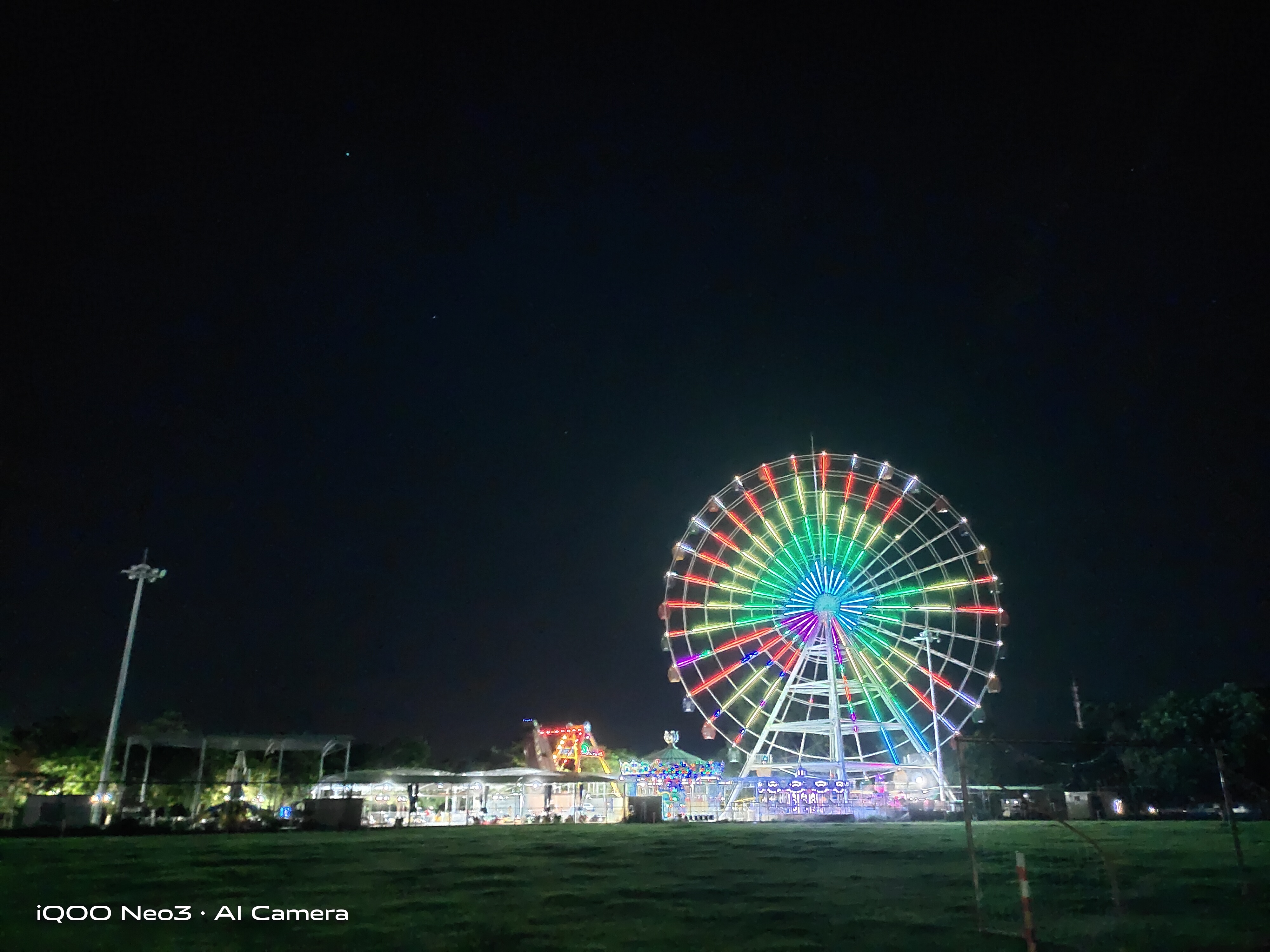 清远江心岛夜景图片