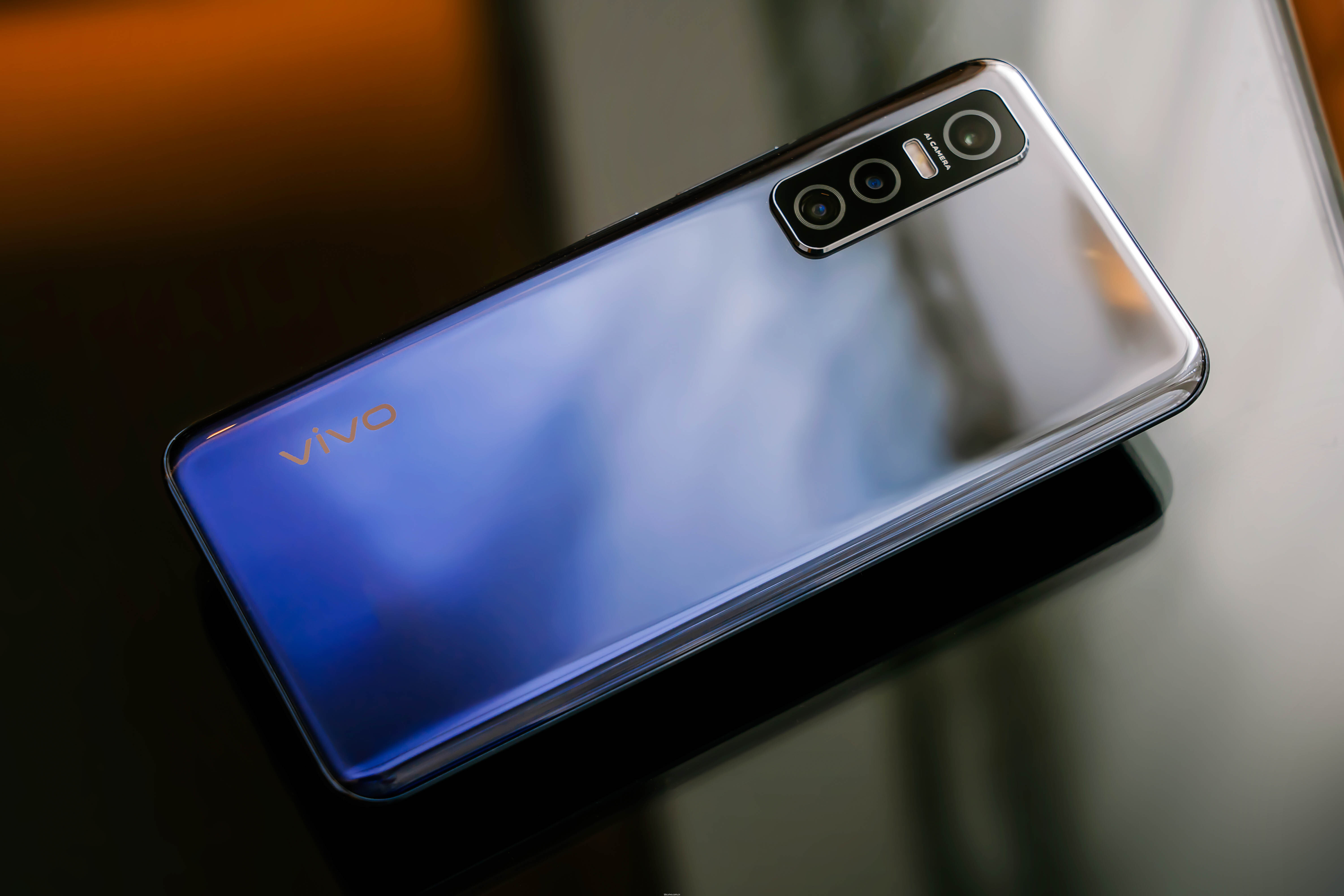 vivo y73s 5g體驗,5g性能手機也可以擁有輕巧機身